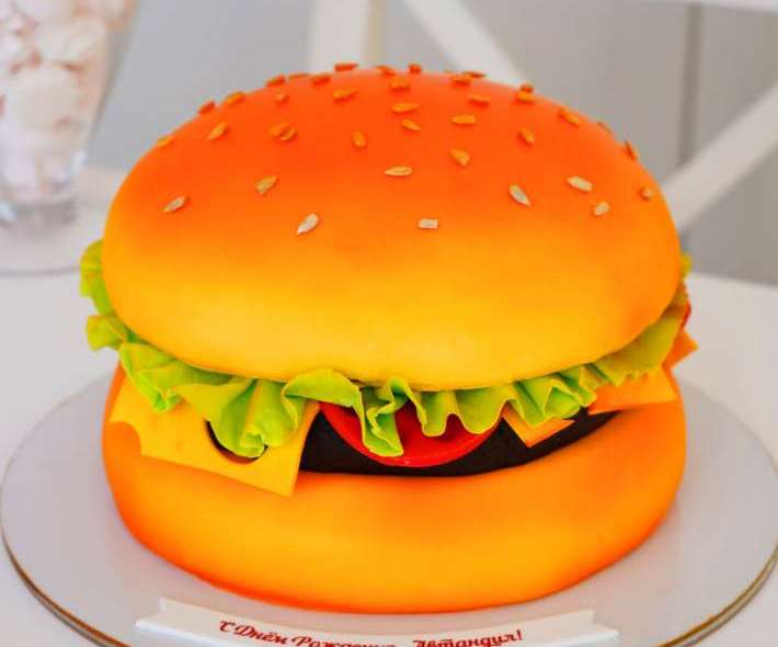 Торт "Аппетитный Гамбургер" 1,5 кг
