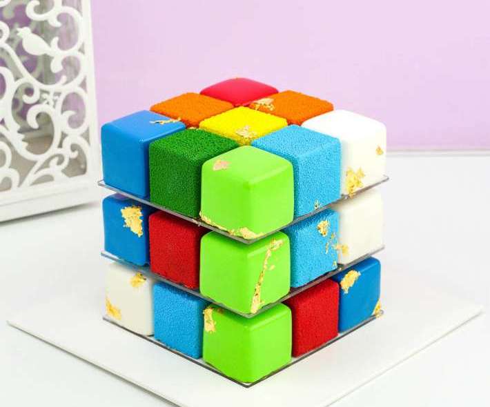 Подставка-этажерка для торта Кубик рубик