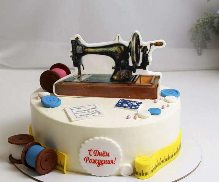 Торт "Швейная машинка"